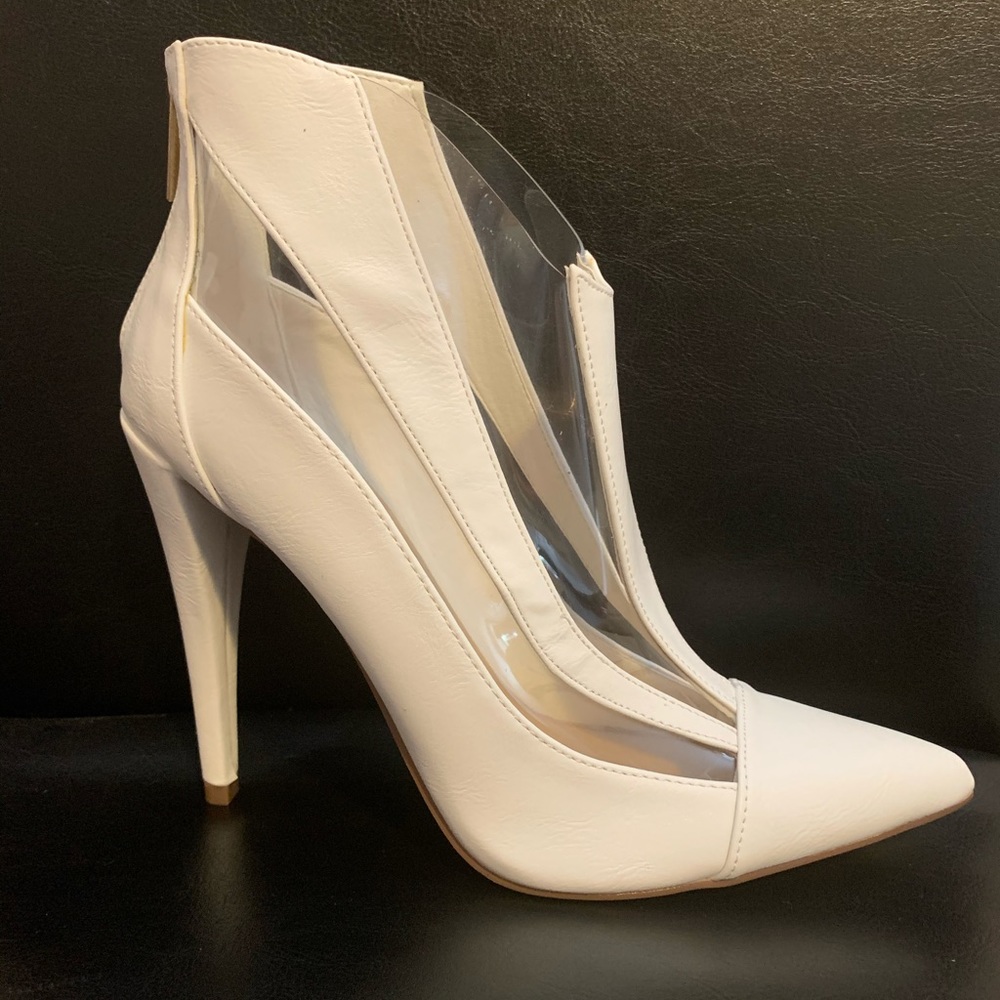 Saffire White Booties